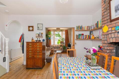 8D6RWH - Dining Room A.jpg