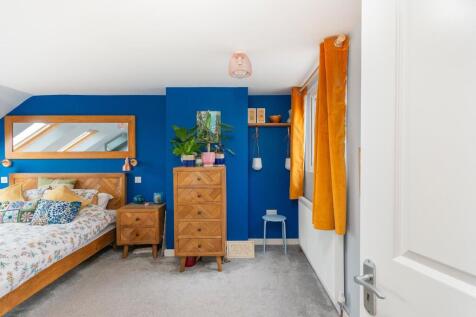 8D6RWH - Bedroom K.jpg