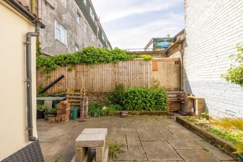 00013 CD7A9602-HDR.jpg