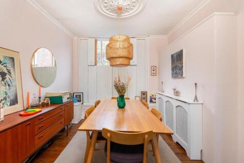 4U0CPMR - Dining Room D.jpg