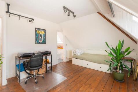 2B5PTN - Bedroom C.jpg