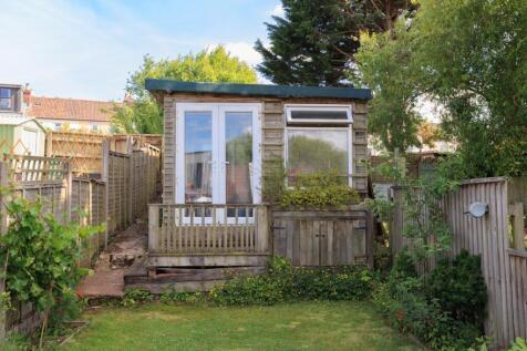 52 Newbridge Road-31.jpg