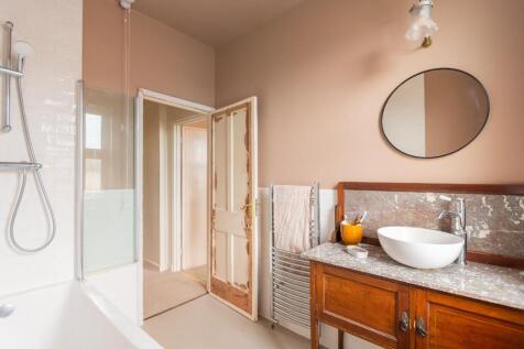 3D4PHD - Bathroom A.jpg