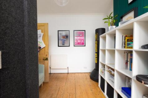 61 Churchill Road-33.jpg