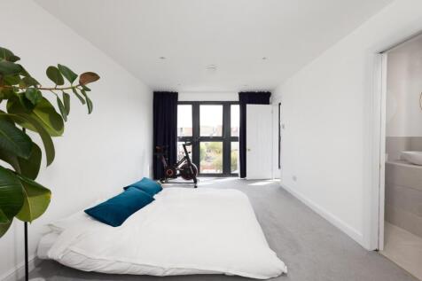 61 Churchill Road-1.jpg