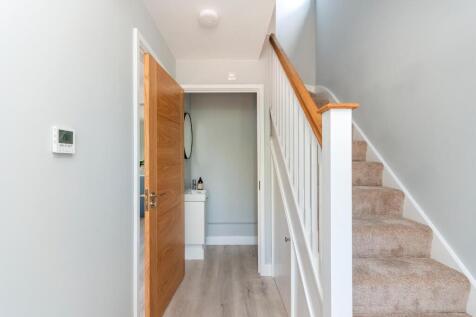 1B9CHY - Hallway A.jpg