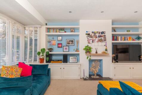 3S3RSAP - Living Room B.jpg