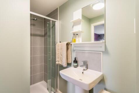 2B4WFS - Ensuite A.jpg