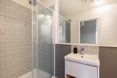 1D6HSC - Bathroom C.jpg