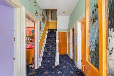 3F4AHD - Hallway A.jpg