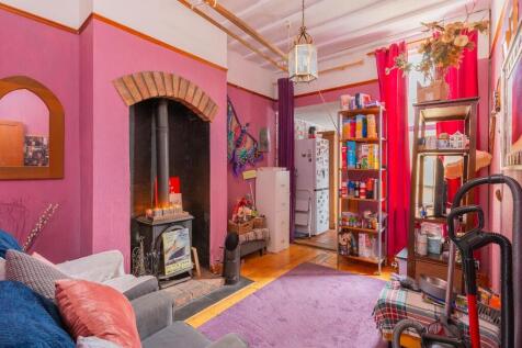 3F4AHD - Dining Room A.jpg