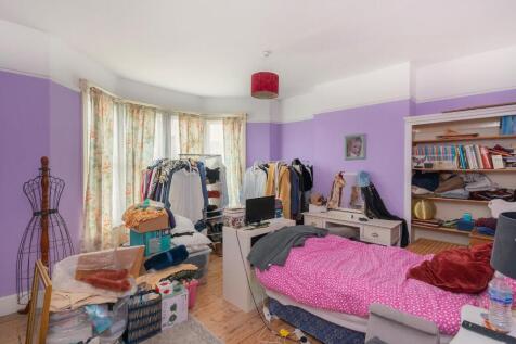 3F4AHD - Bedroom G.jpg