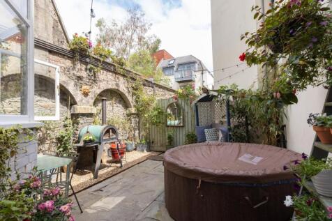 Flat 2 pembroke-7 brunswick sq-9.jpg