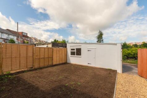 4H2LBH - External H.jpg