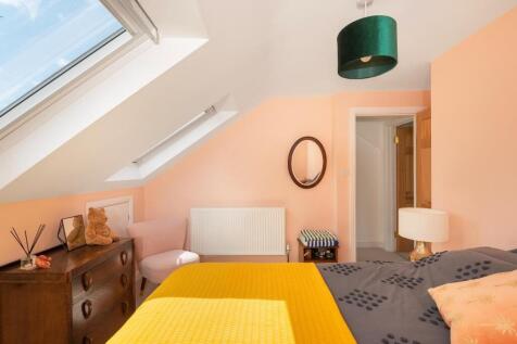 1S5R1KE - Bedroom H.jpg