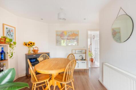 0S4RAV - Dining Room C.jpg