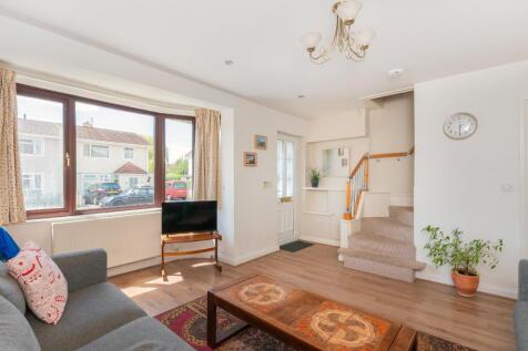 0S4RAV - Living Room A.jpg
