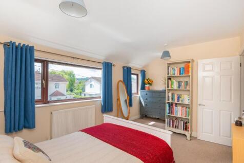 0S4RAV - Bedroom D.jpg