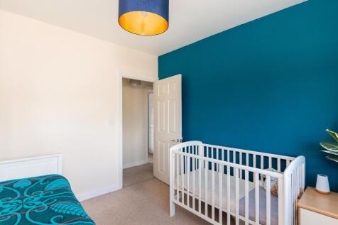 0S4RAV - Bedroom E.jpg