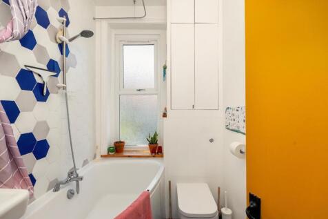 0D1RGK - Bathroom C.jpg