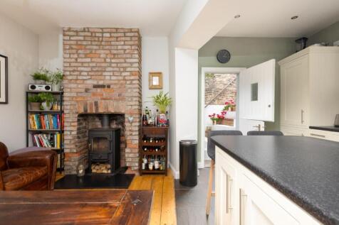 33 Eldon Terrace, BS3-9.jpg