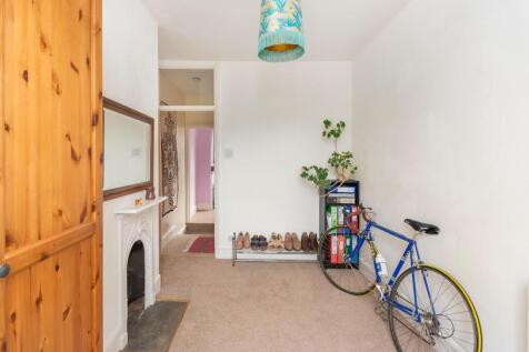 2P0RHD - Bedroom A.jpg
