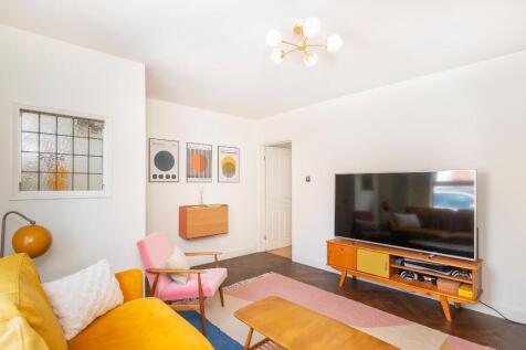 1W9SAN - Living Room D.jpg