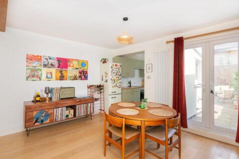 1W9SAN - Dining Room B.jpg