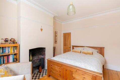 0A2THS - Bedroom D.jpg