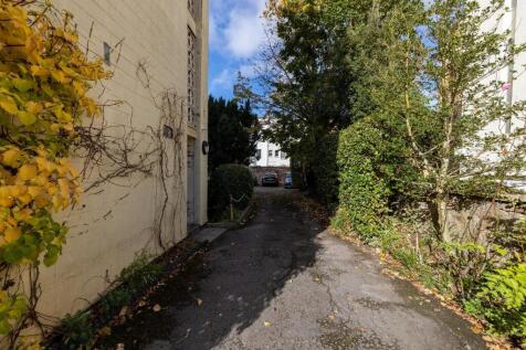 CD7A6896-HDR.jpg