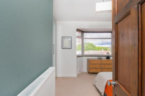 1S1P8RHP - Bedroom J.jpg