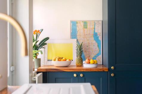 2W2RWL - Kitchen A.jpg