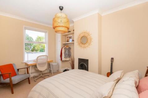 2W2RWL - Bedroom H.jpg