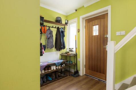 15 Guernsey Avenue, BS4-25.jpg