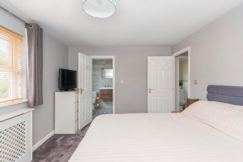 3P3CFP - Bedroom I.jpg