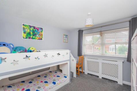 3P3CFP - Bedroom B.jpg
