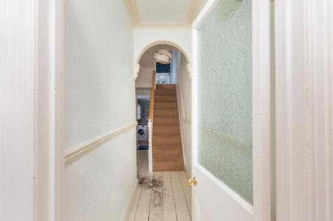 6S1CTN- Hallway A.jpg
