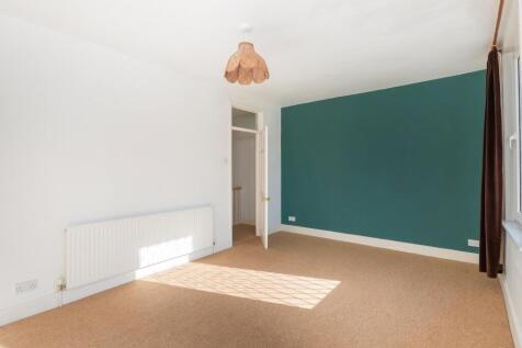6S1CTN- Bedroom D.jpg