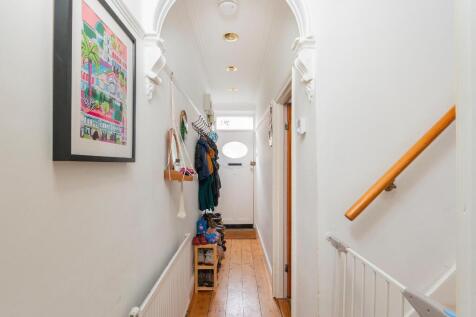 2N5BFS - Hallway B.jpg