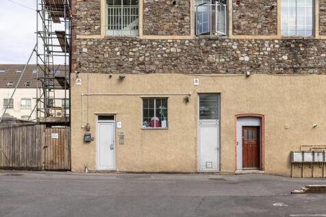 18 Old Workhouse, Hudds Vale Road, BS5-14.jpg