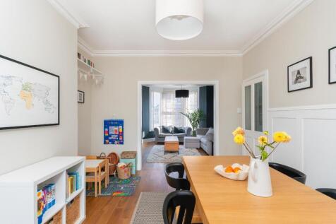 1W4R2BN - Dining Room A.jpg