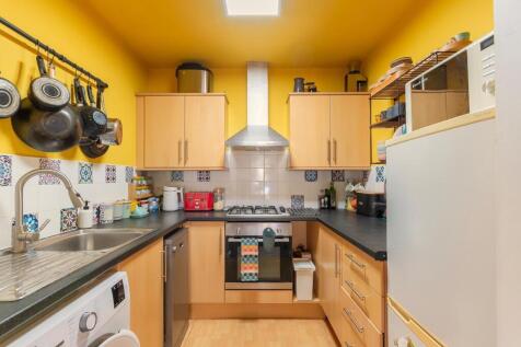 3S2LRHD - Kitchen C.jpg