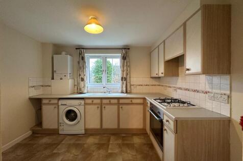 3 Anna Pav - Kitchen.jpg
