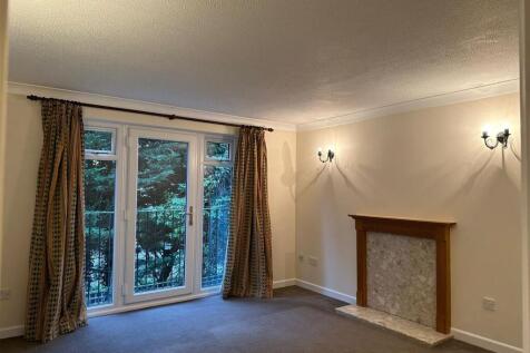 3 Anna Pav - Living room.jpg
