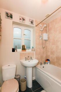 12 Lime Grove-9.jpg