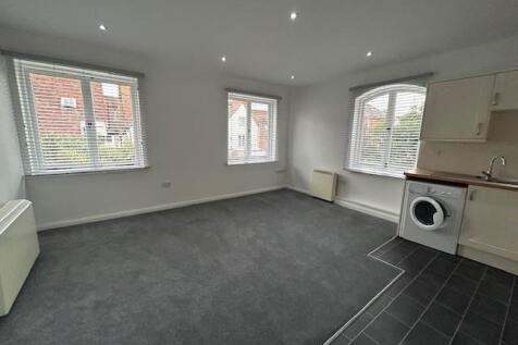 Living Room.jpg