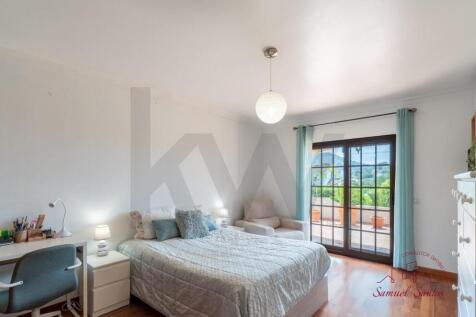 Property Image 100