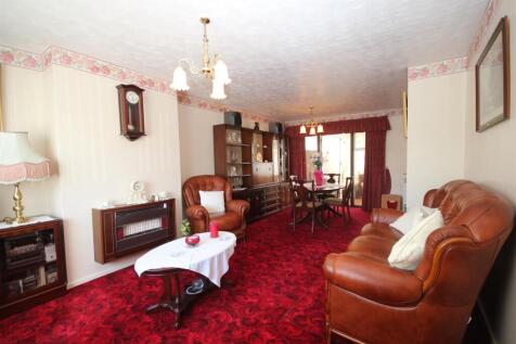 LOUNGE/DINER