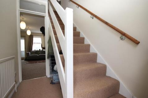 REAR HALLWAY