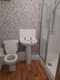 Similar bathroom